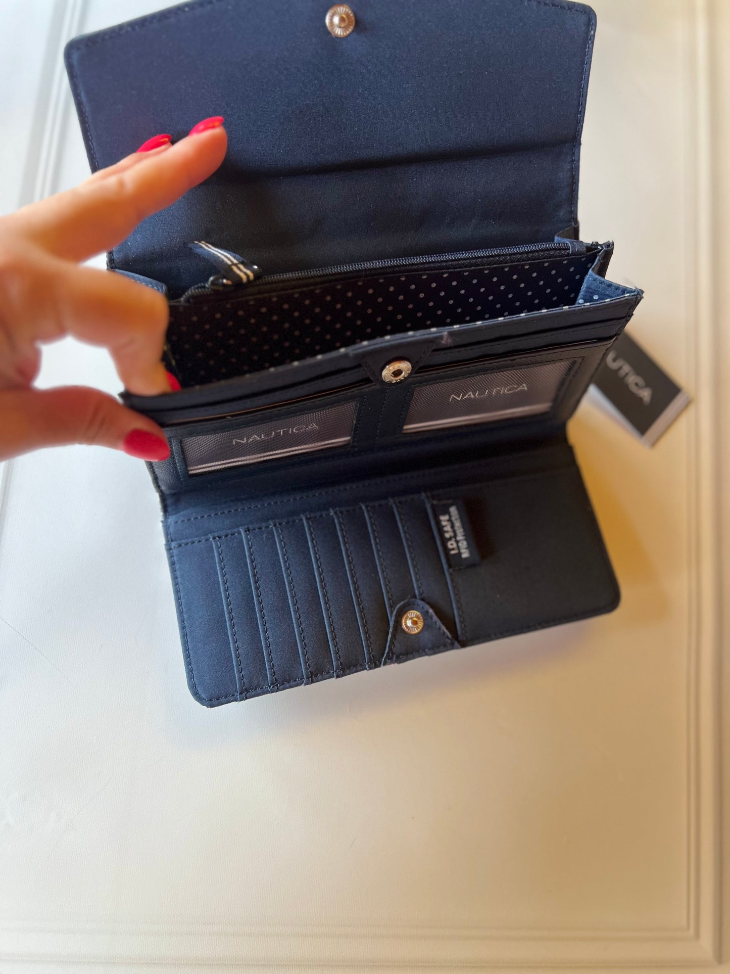 Billetera de mujer Nautica