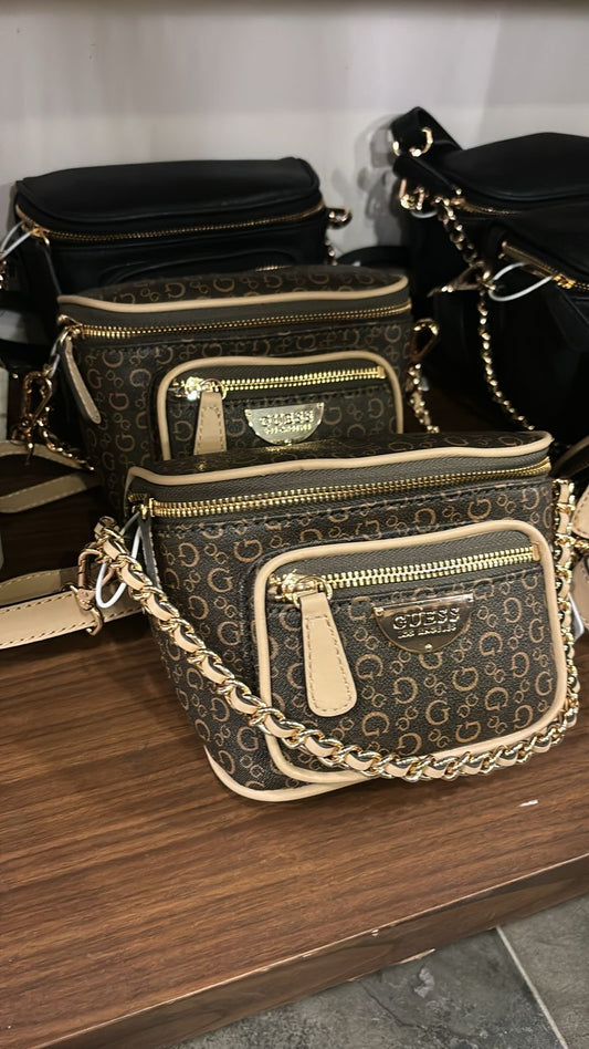 Riñonera Guess